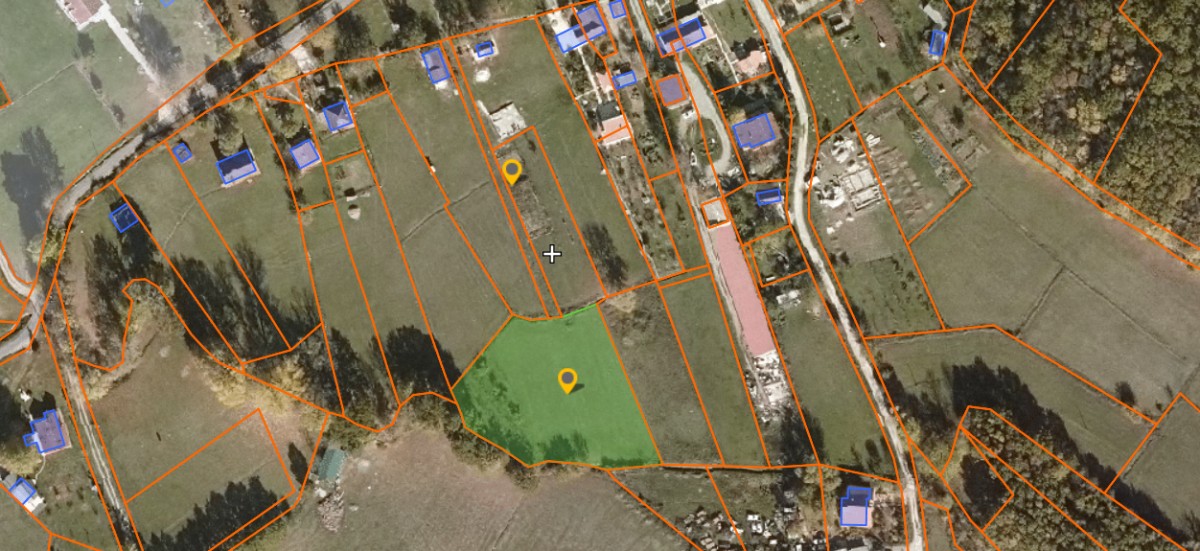 Prodaje se plac sa dozvoljenom gradnjom na lijepoj lokaciji, Jastreb, Danilovgrad